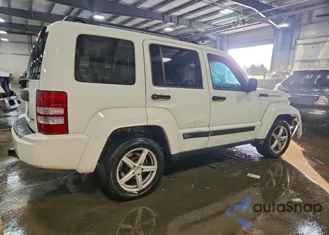 2008 Jeep Liberty Sport из США, поврежденный, VIN 1J8GN28K48W249033